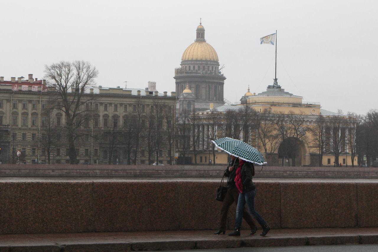 Погодная спб. Санкт-Петербург дождь. Пасмурный Питер.