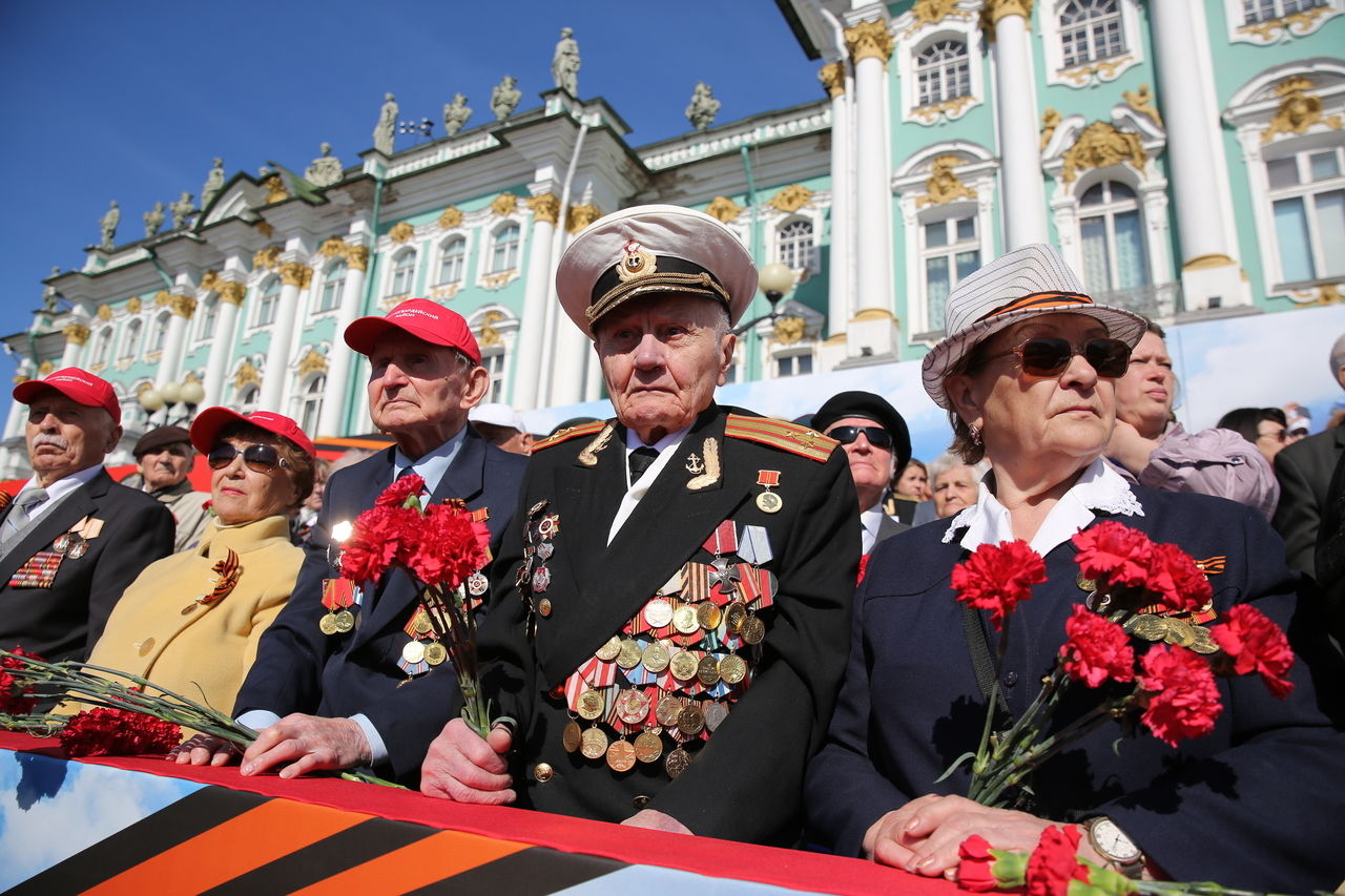 Ветераны великой отечественной фото на параде
